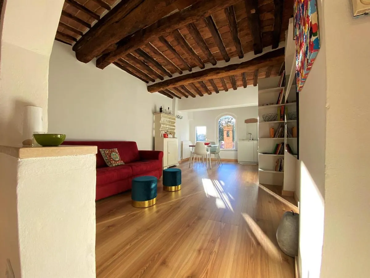 Casa Ilaria - Luminoso Appartamento Con Vista Nel Centro Storico Siena 0*,